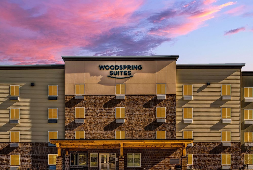 WoodSpring Suites West Des Moines 3/38