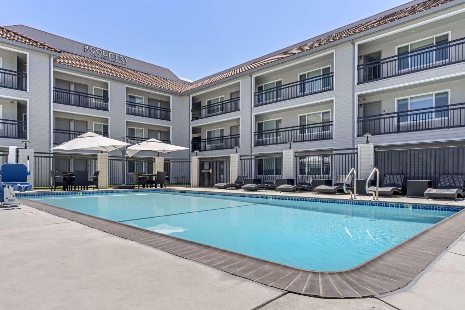 Country Inn & Suites by Radisson, Vallejo Napa Valley, CA 35/35