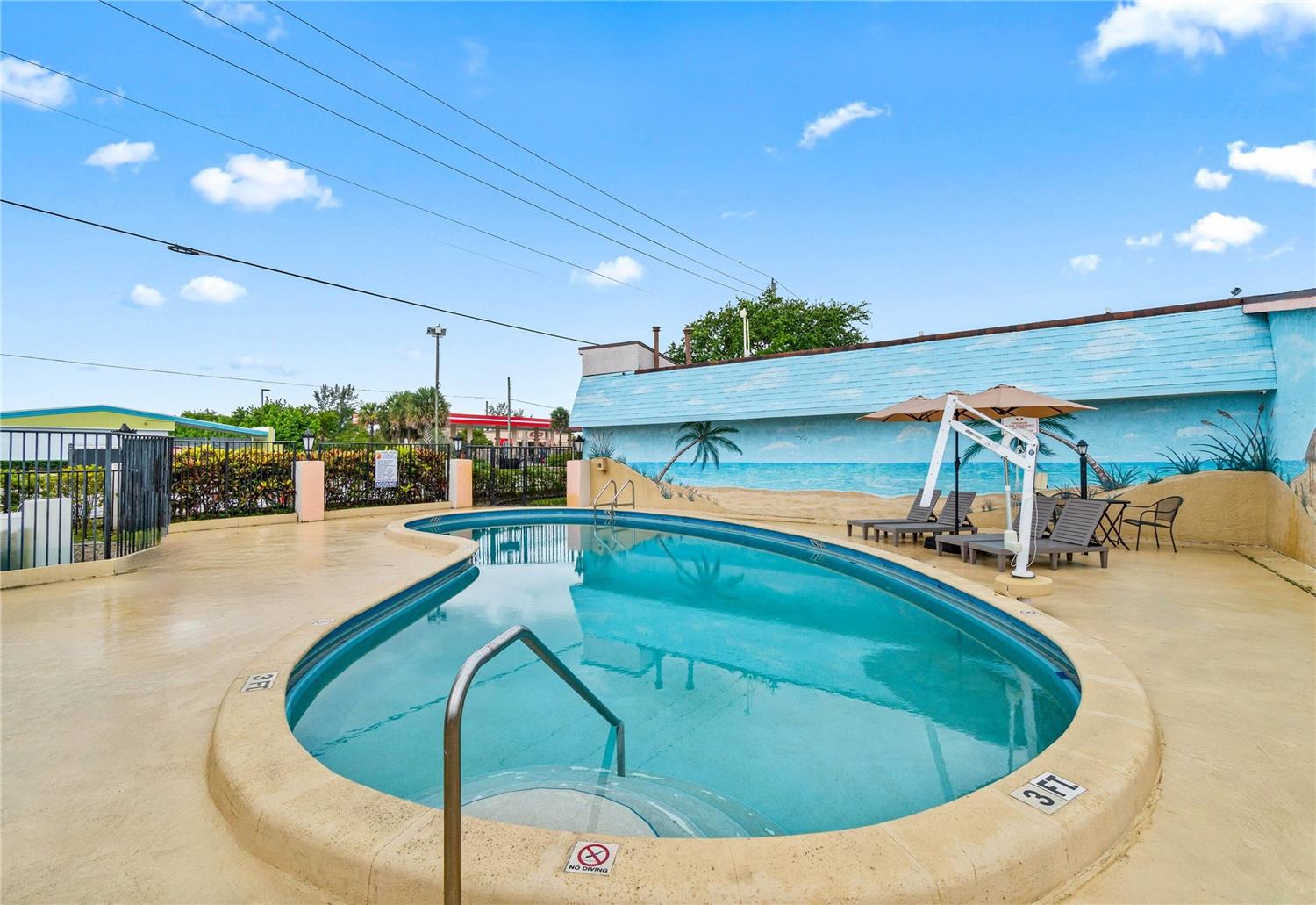 Super 8 By Wyndham Lantana West Palm Beach 33/34