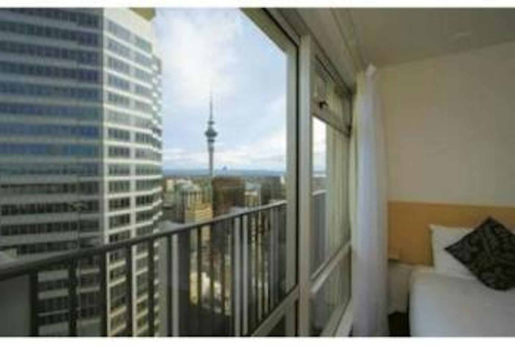 Auckland Harbour Suites 23/24