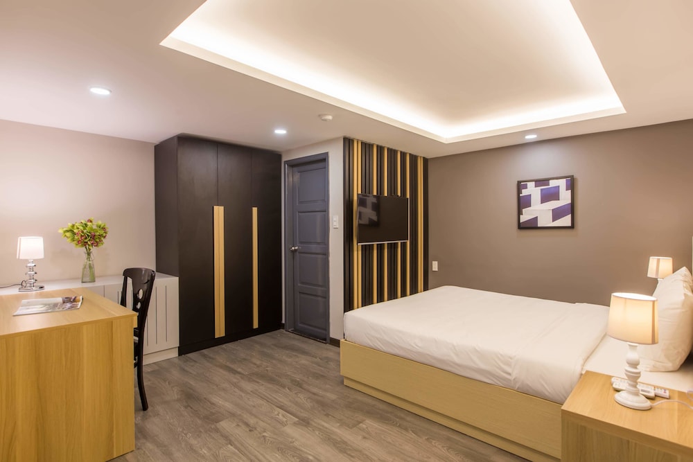 Binh Duong Hotel 27/42