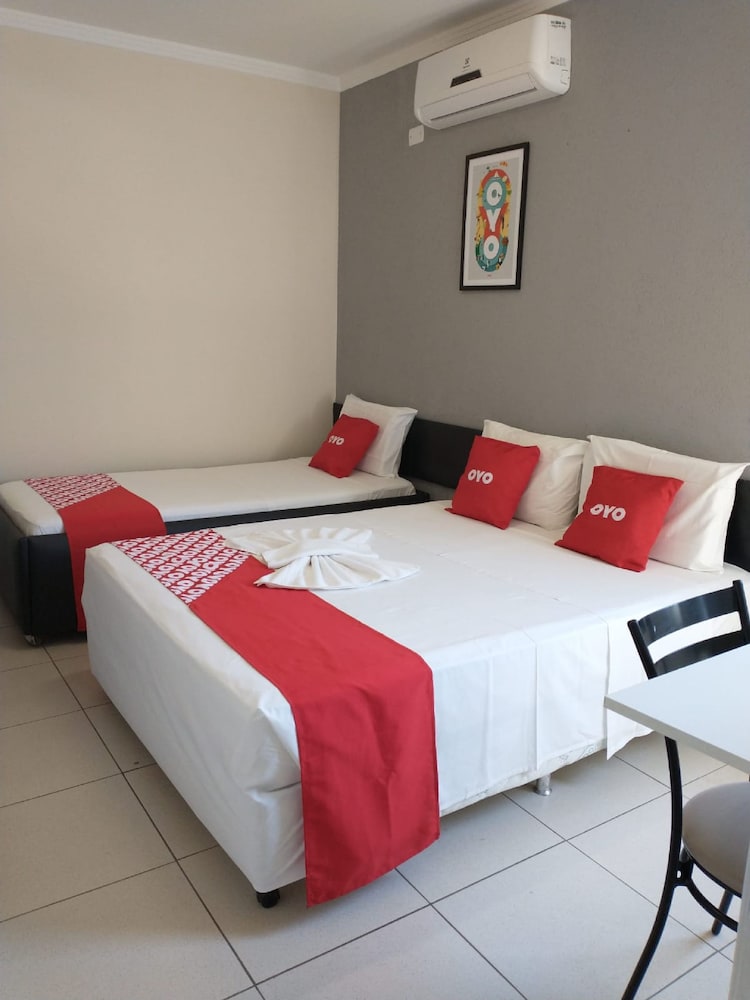 Cerrado Hotel 6/37