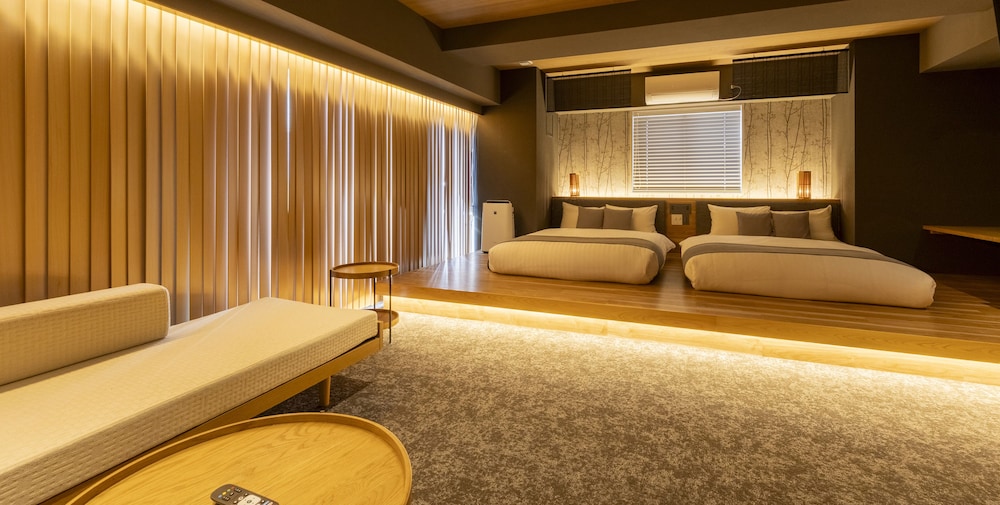HOTEL TOMOS ASAKUSA 30/50