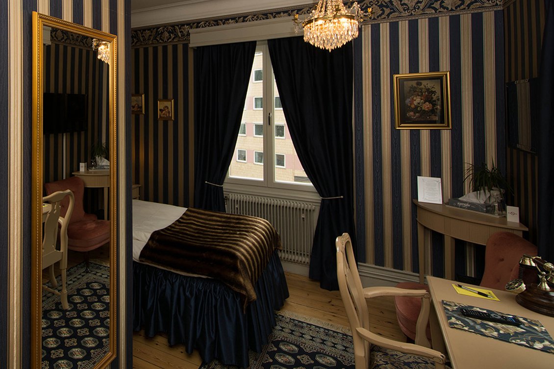 Park Hotel Linkoping Fawlty Towers 6/8