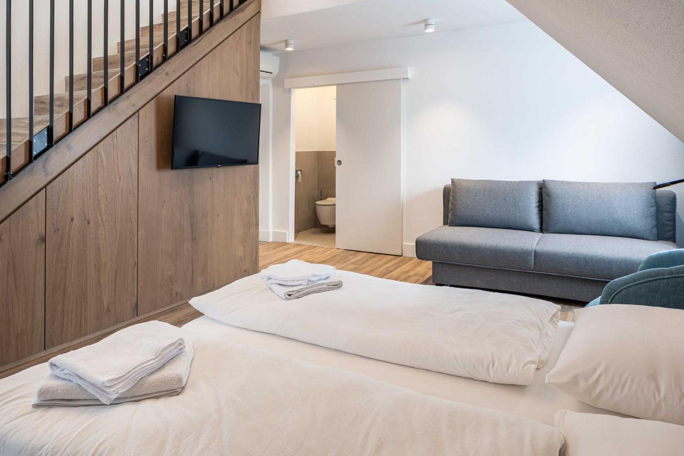 Villa Flockner Bed and Breakfast 11/31