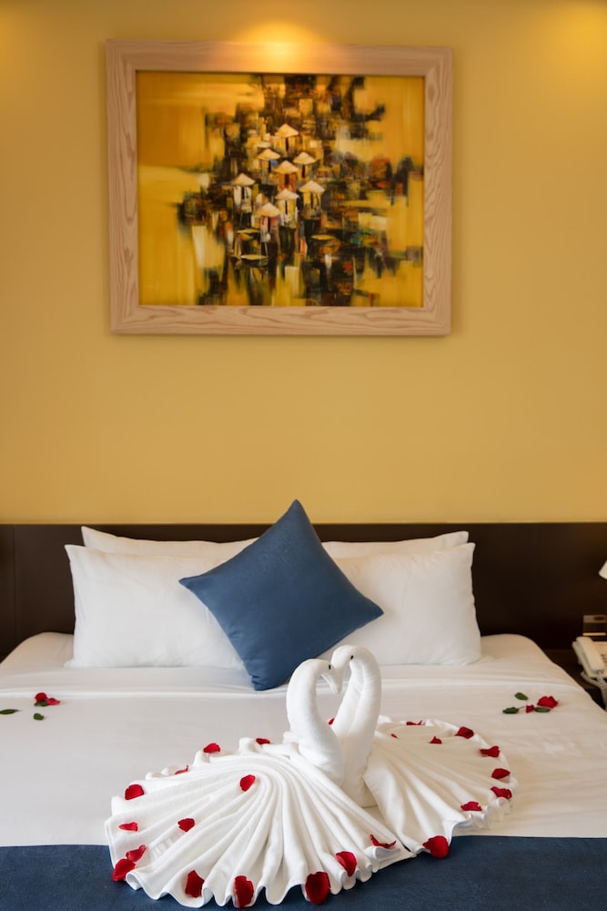 L'Heritage Riverside Hoi An 14/22