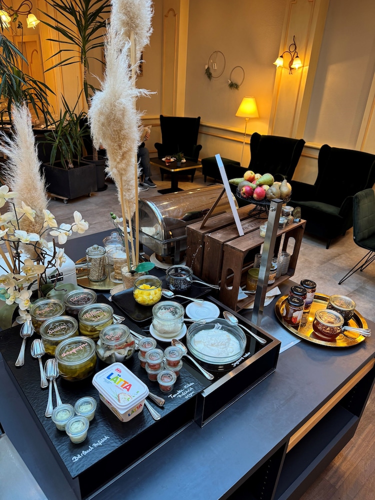 Flair Hotel Vier Jahreszeiten 56/67