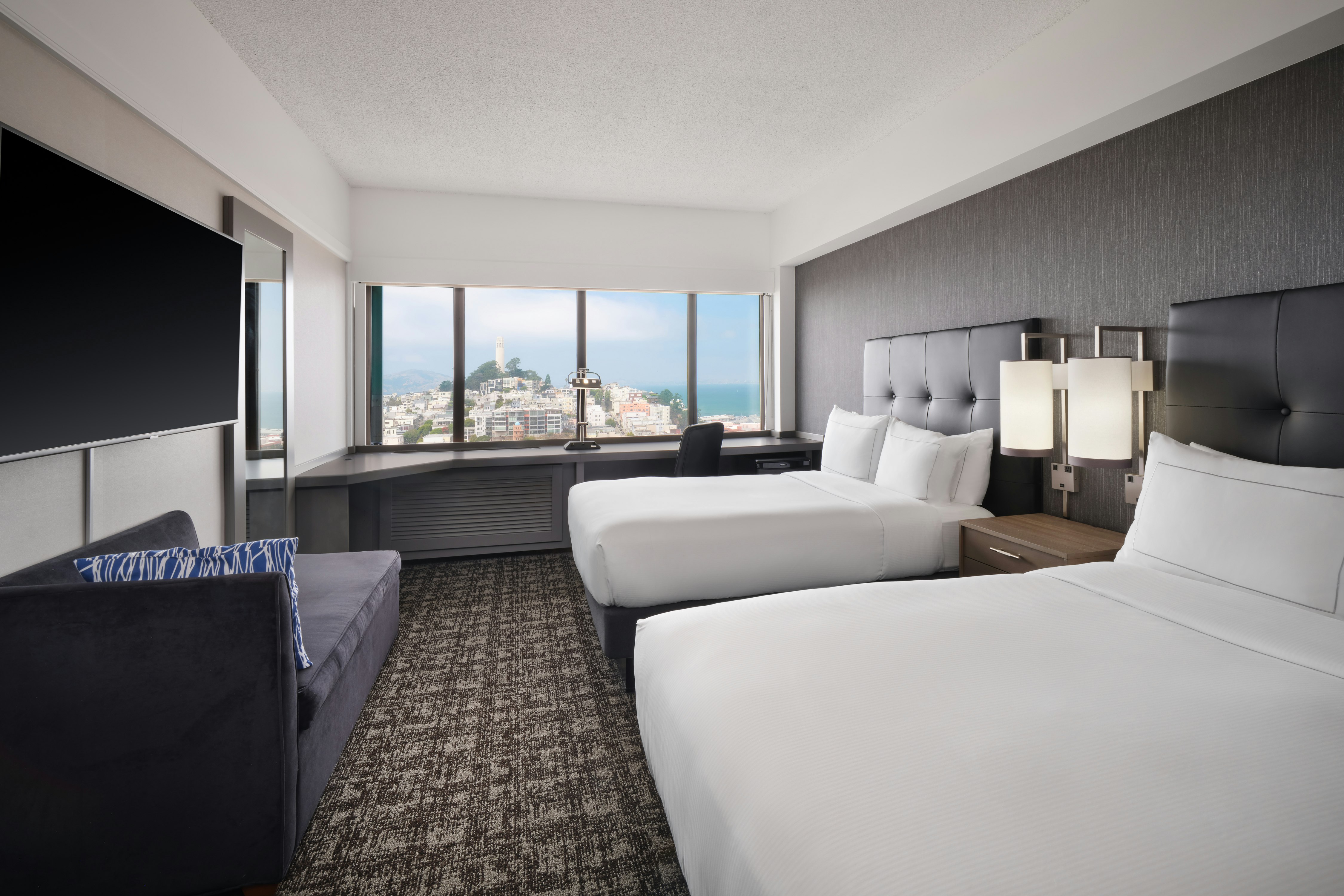Deluxe, 2 Double Beds, Bay View