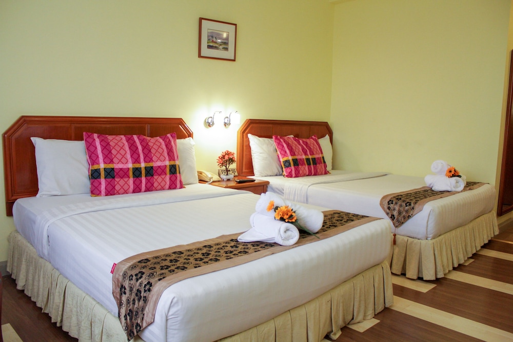 Hotel Sandakan 12/75