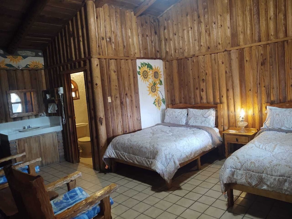Hotel Mision Barrancas Del Cobre 12/50