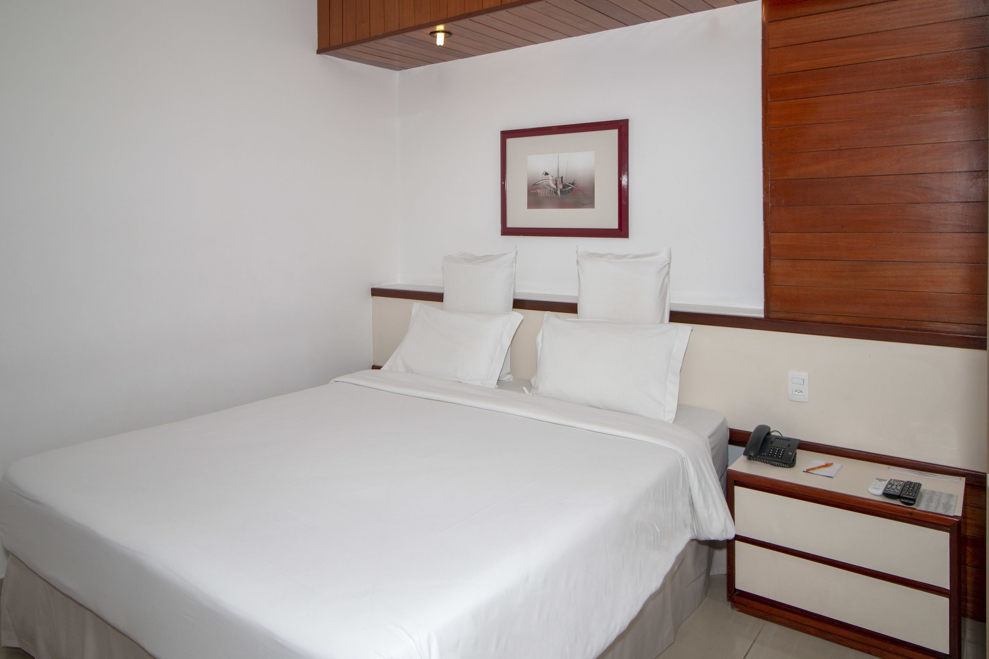SUPERIOR, DOUBLE BED
