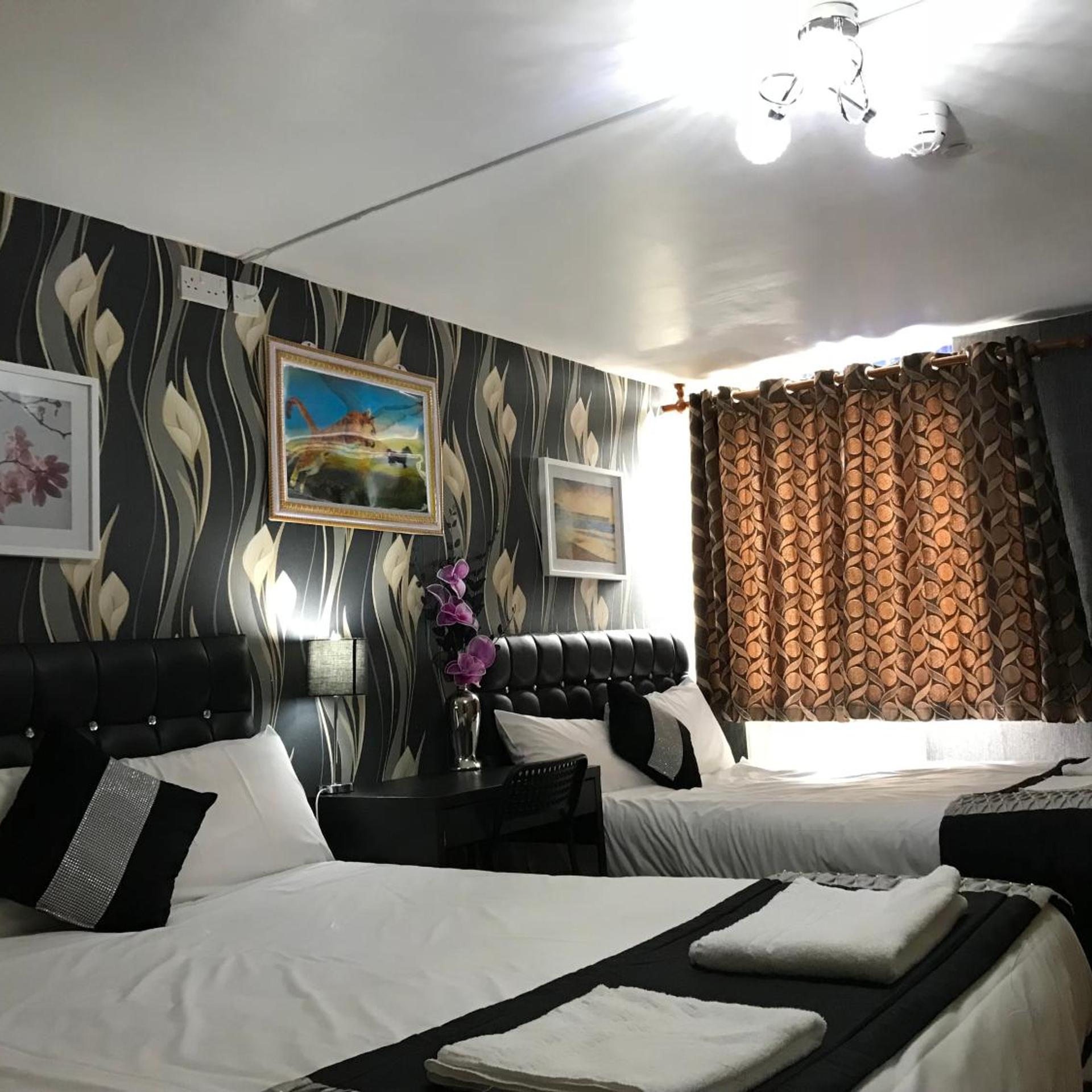 غرفة رباعية، Pacific Inn London Heathrow (ex. Essex Inn Hotel) 4/6