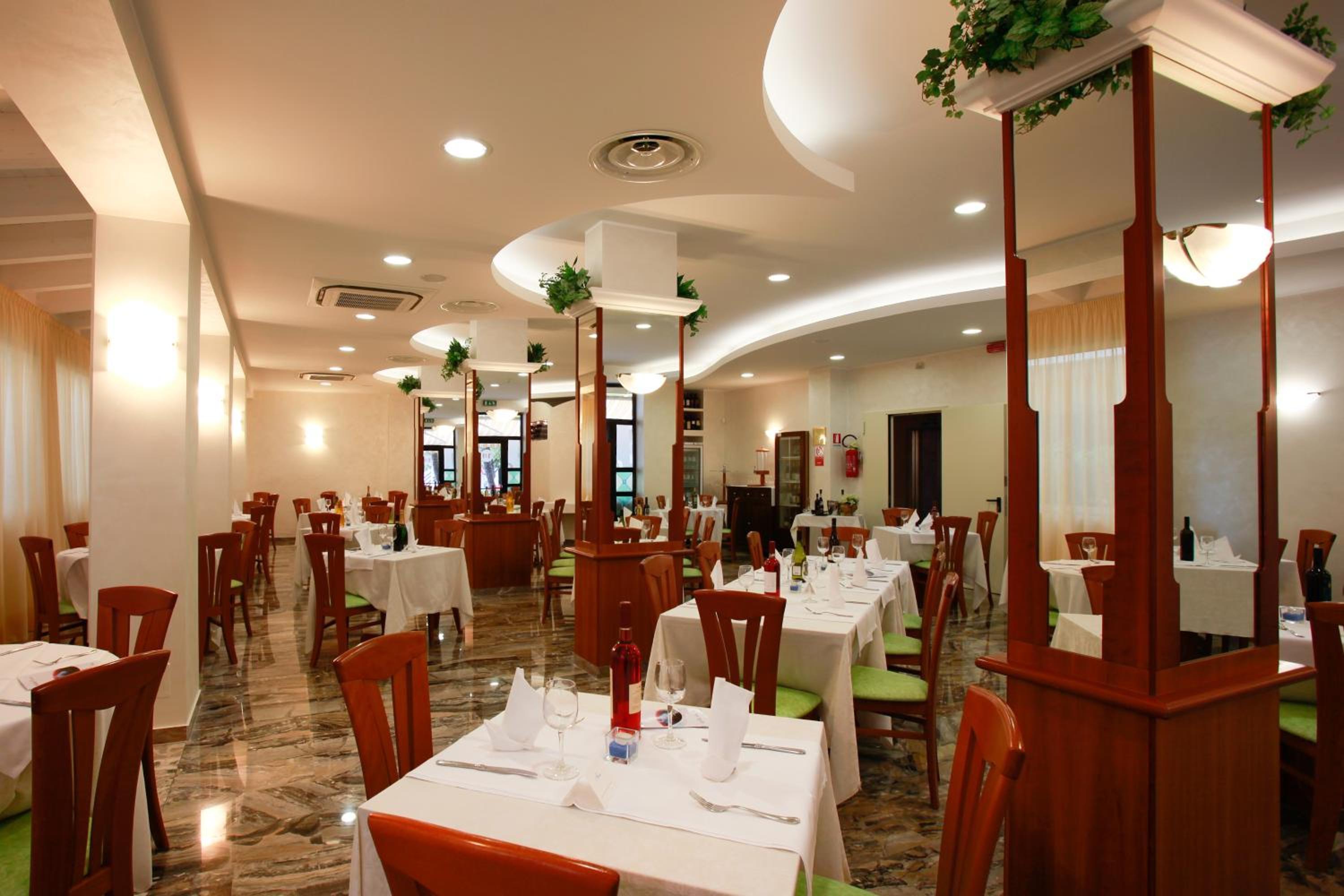 Hotel Florida 35/50