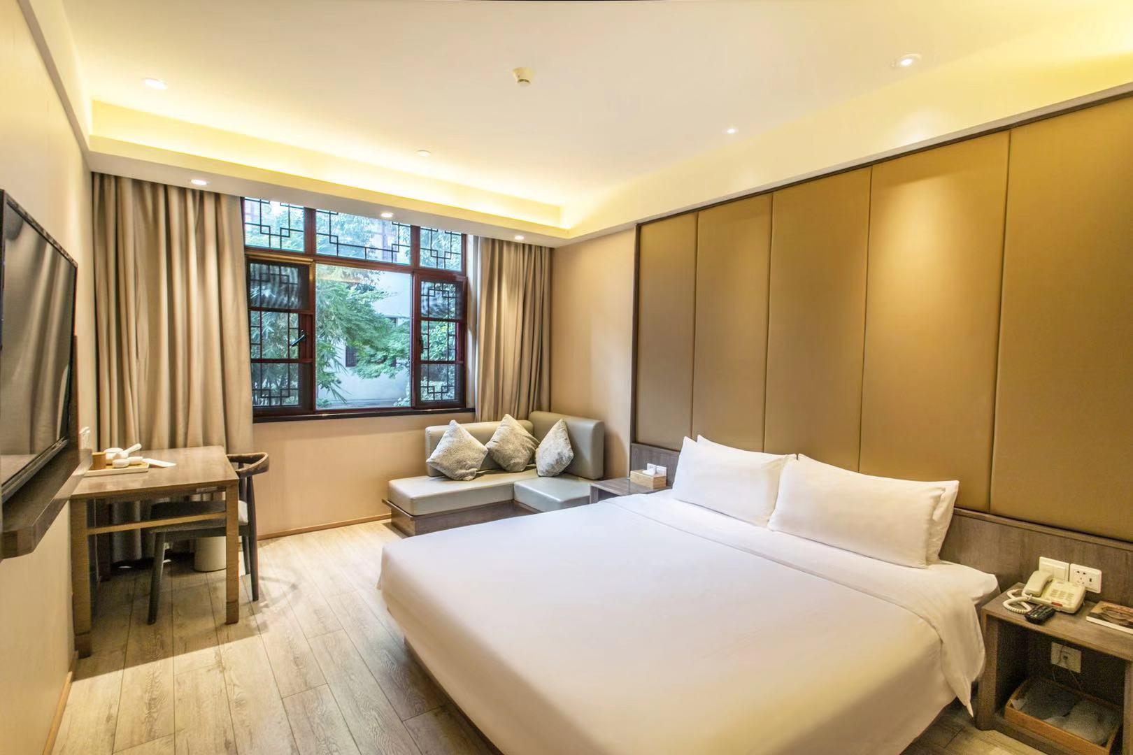 Quanji Hotel 14/32