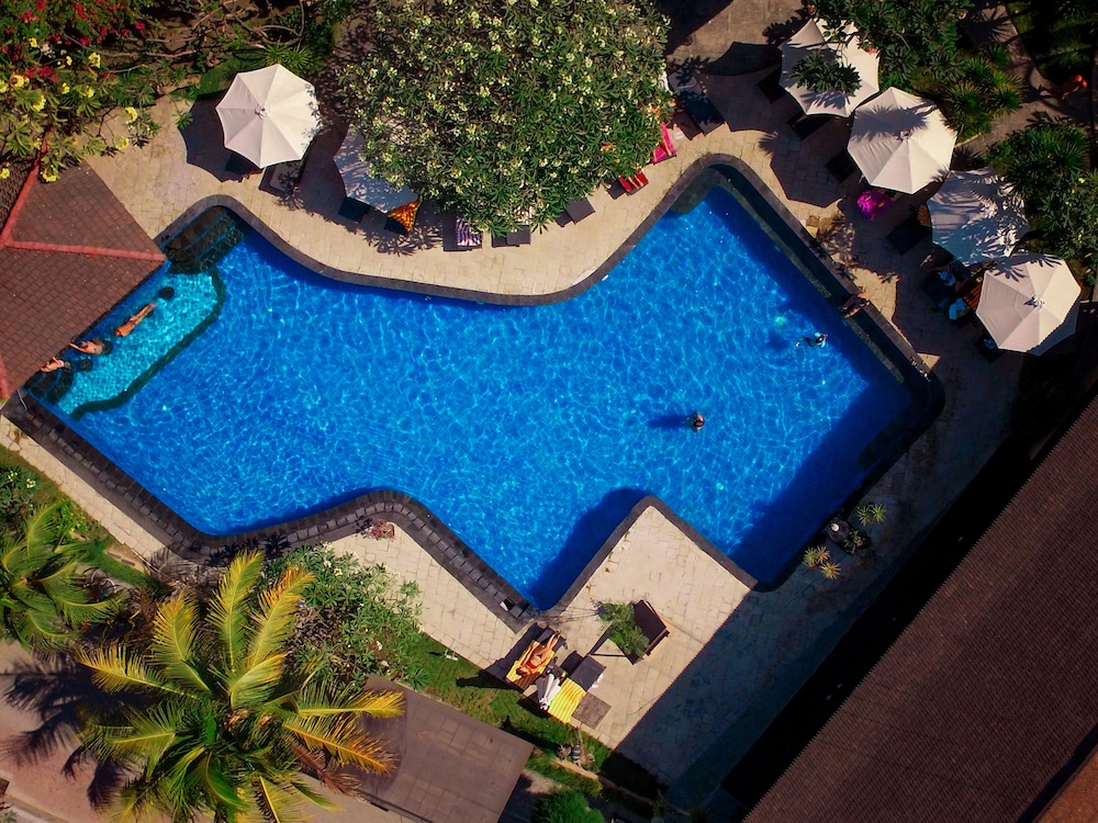 Villa Unggul 25/50