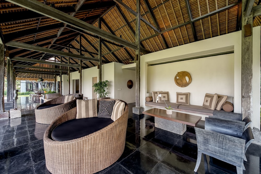 Villa Kelusa 2/50