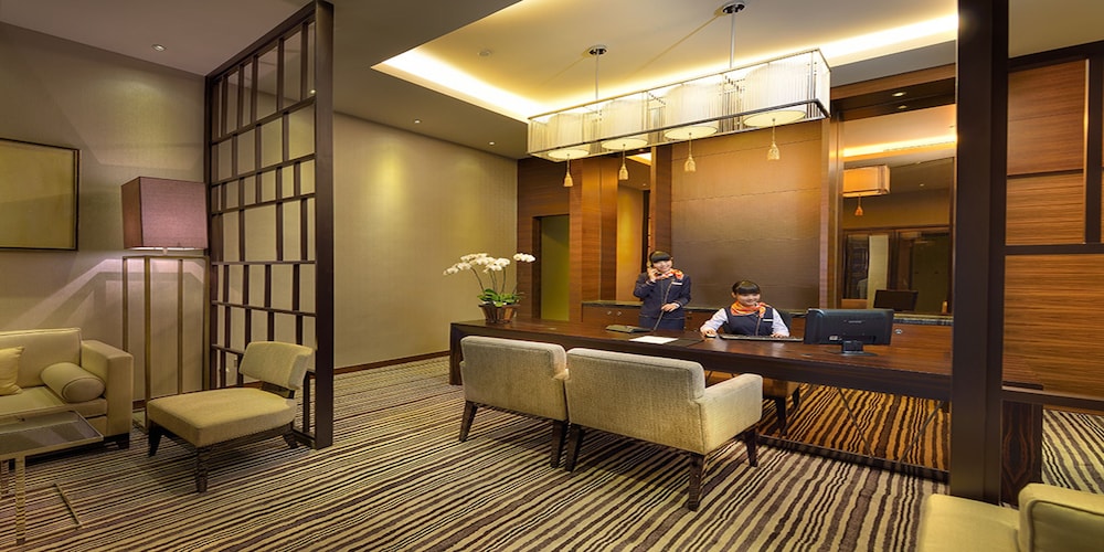 Shenzhen Yabang Langyue International Hotel 50/50