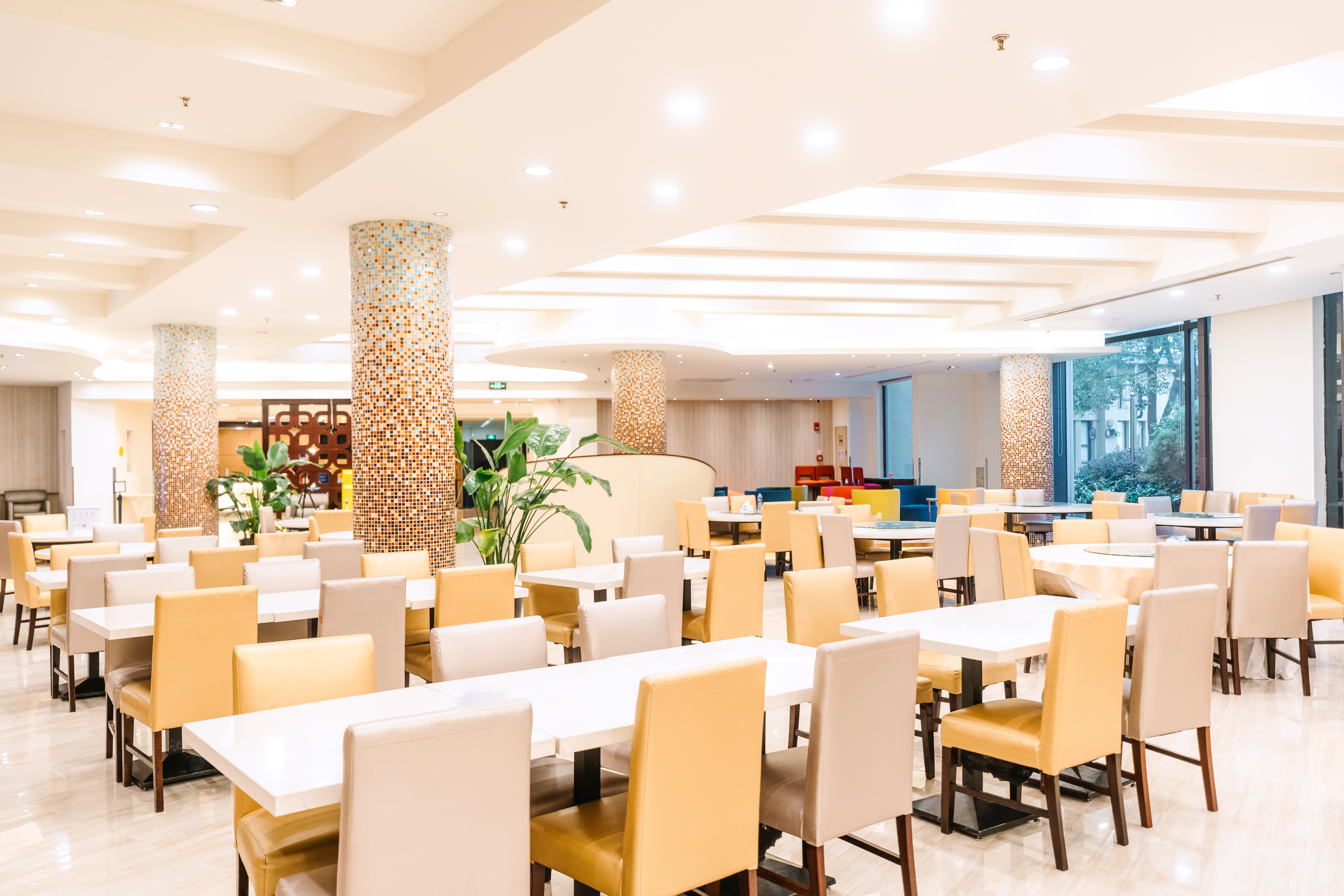 Holiday Inn Express Shanghai Putuo 32/50