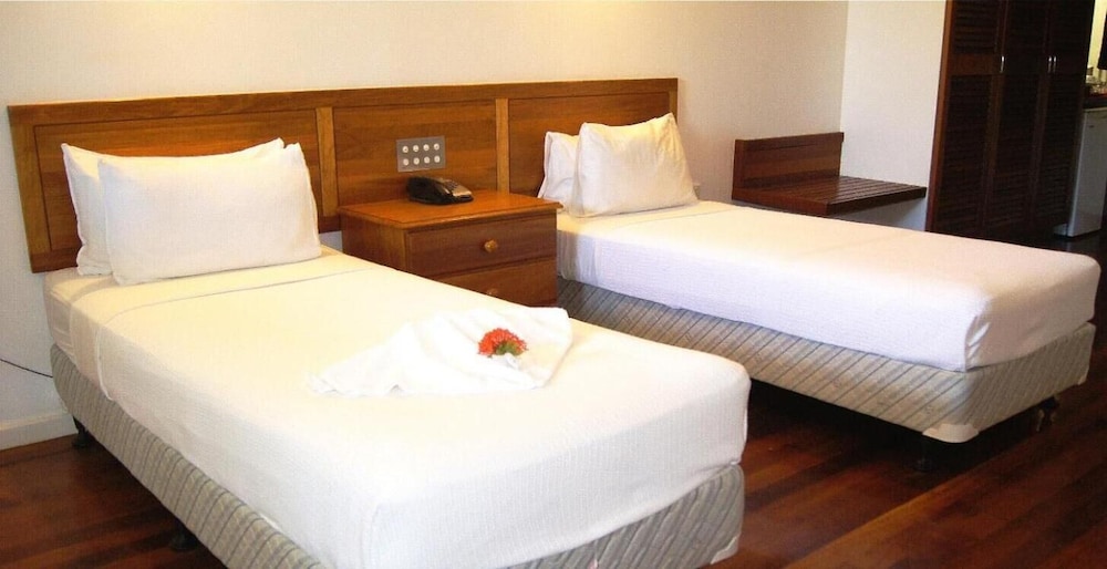 Madang Star International Hotel 17/60