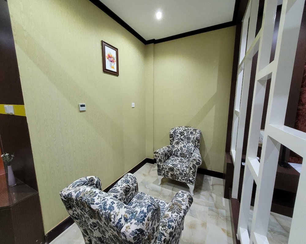 Camphor Hotel 20/31