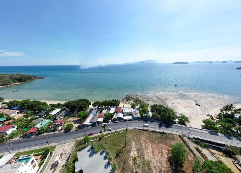The Pelican Residence And Suites Krabi 42/45