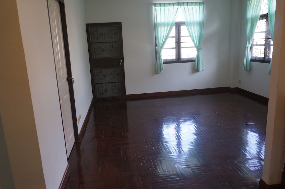 LAMAI APARTMENT 37/65