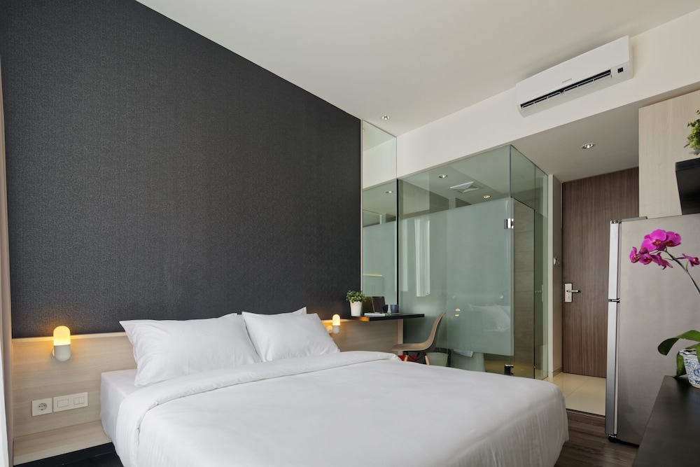 Daun Residence 16/36