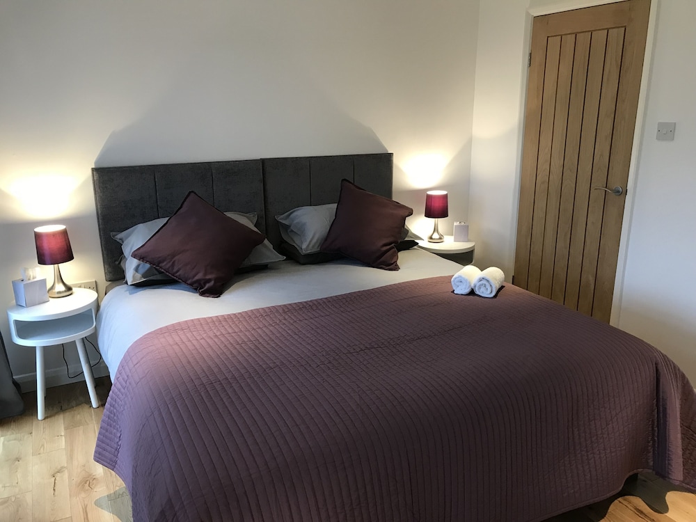 Tor Spa Retreat 2/12