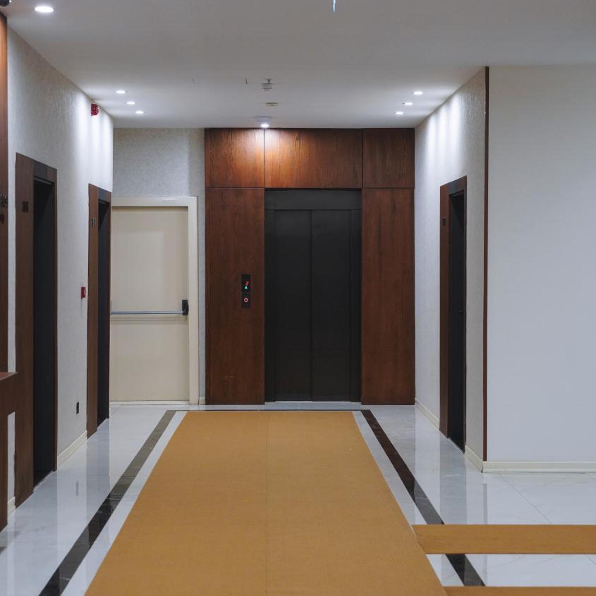 Blue Moon Hotel 14/63