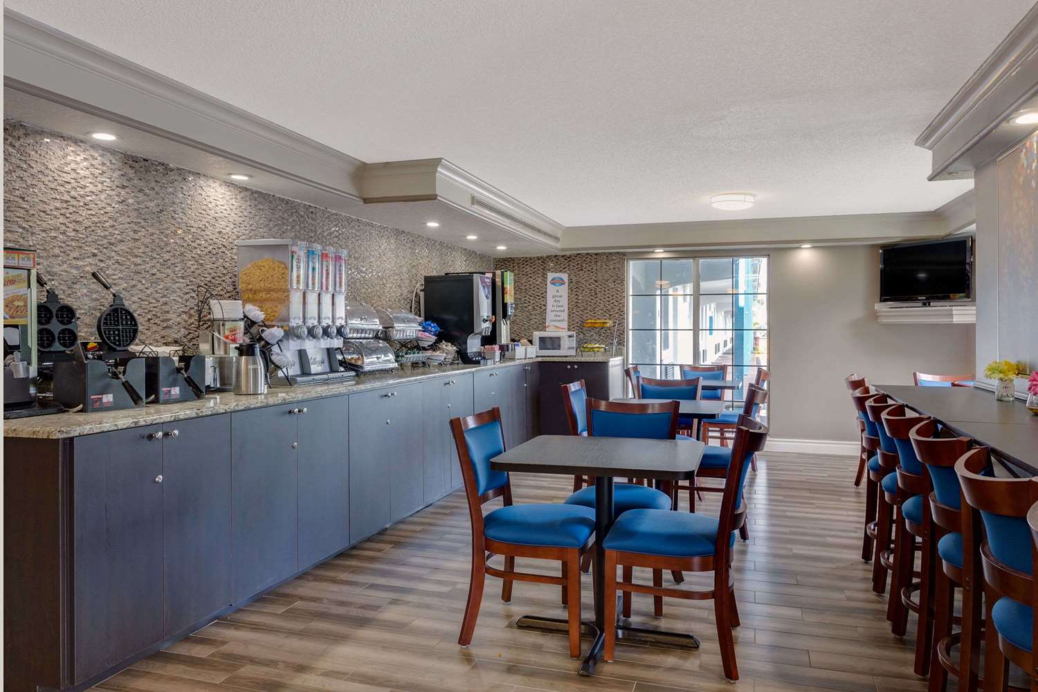 Baymont by Wyndham Jacksonville Orange Park 10/14