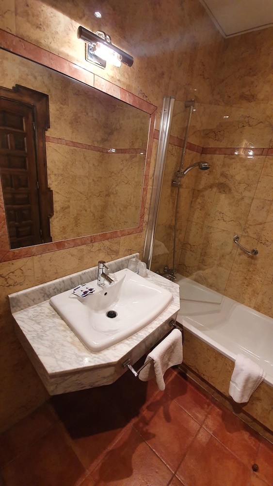 Coso Viejo Hotel 30/61
