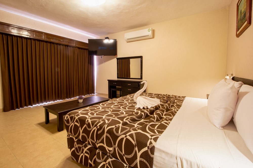 Hotel Colon Merida by Kavia 17/66