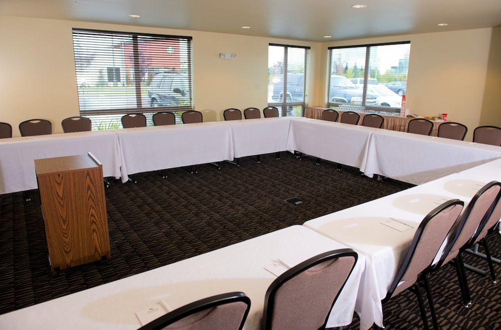 Ledgestone Hotel Vernal 10/63