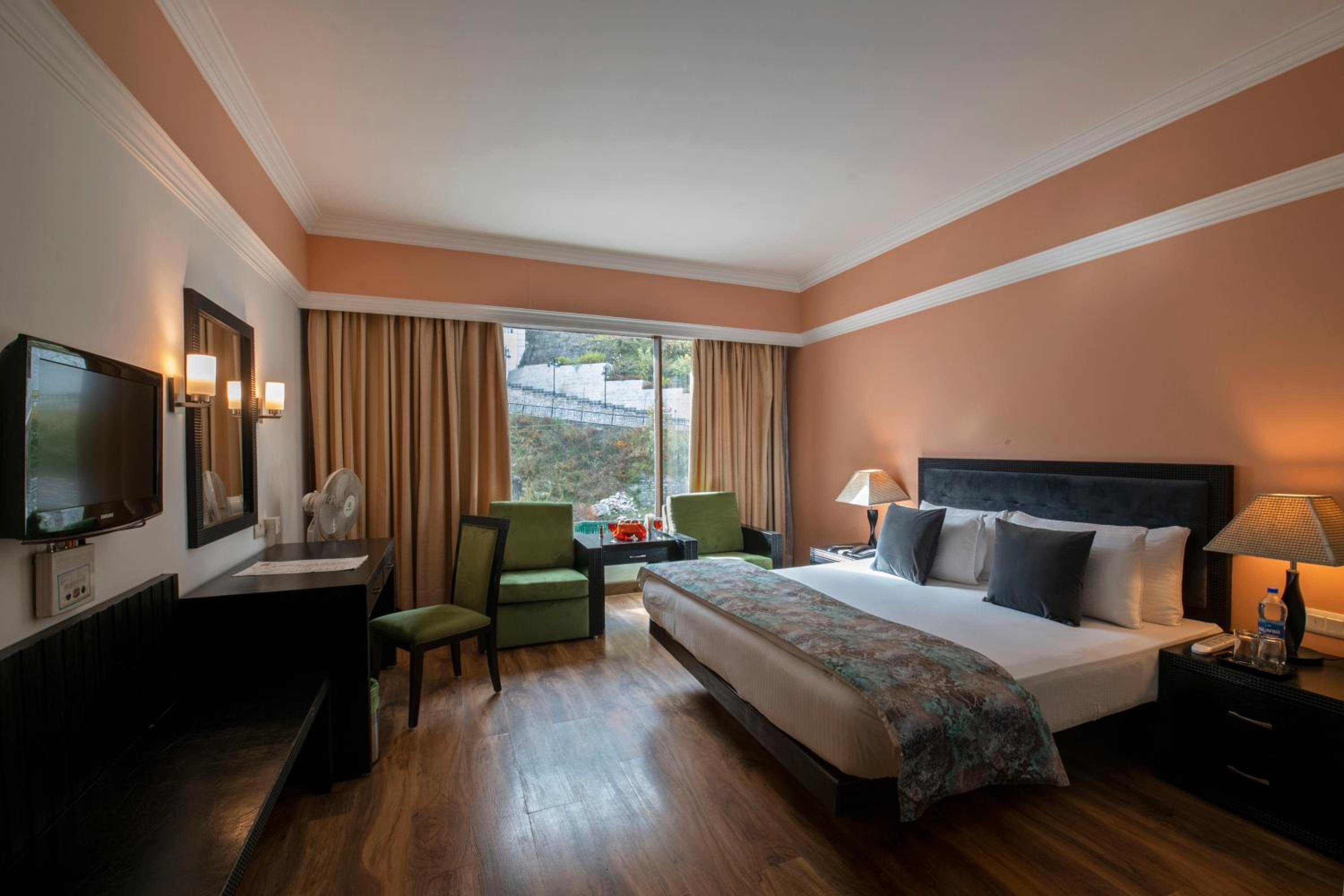 Premier, Double Bed