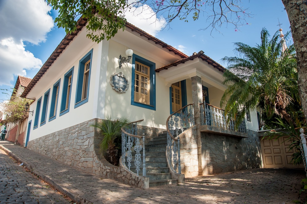 Villa Magnolia Pousada 4/65