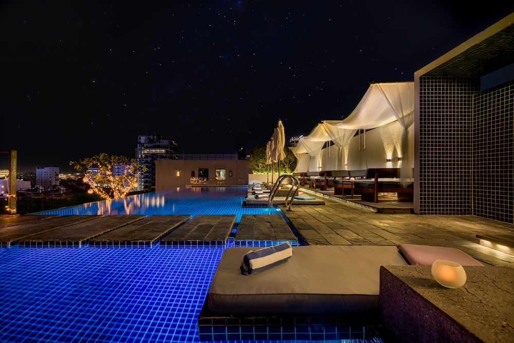 Patio Hotel & Urban Resort 47/73