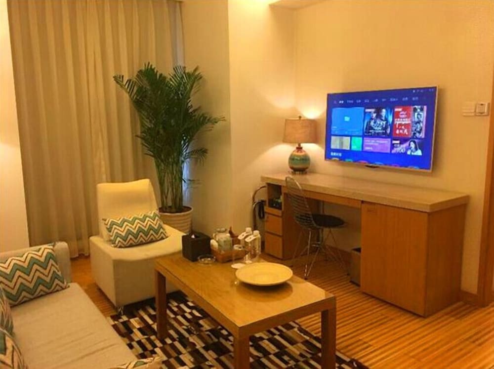 H-Hotel Riverside Chengdu 45/56