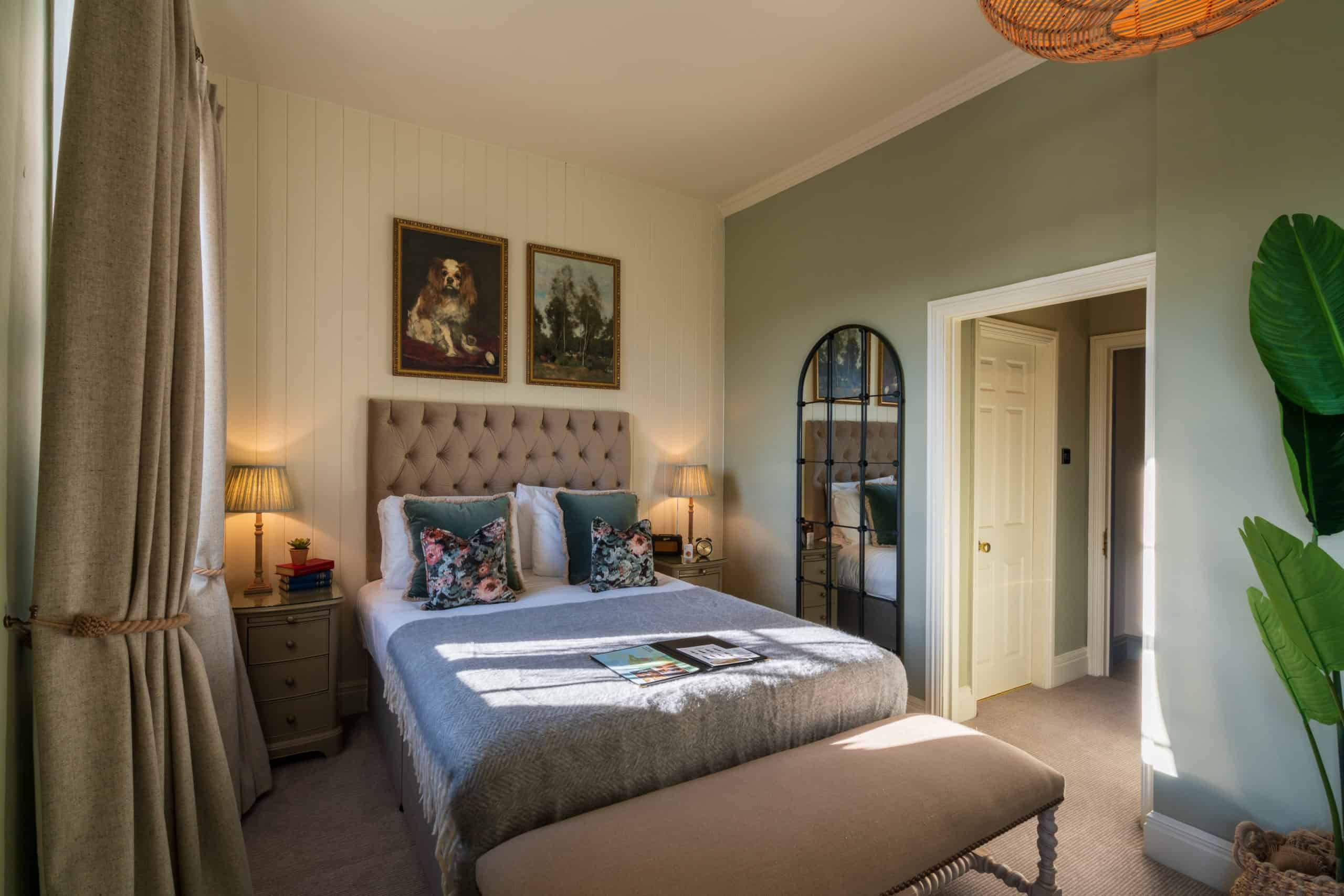 The Cotswold Gateway Hotel 5/25