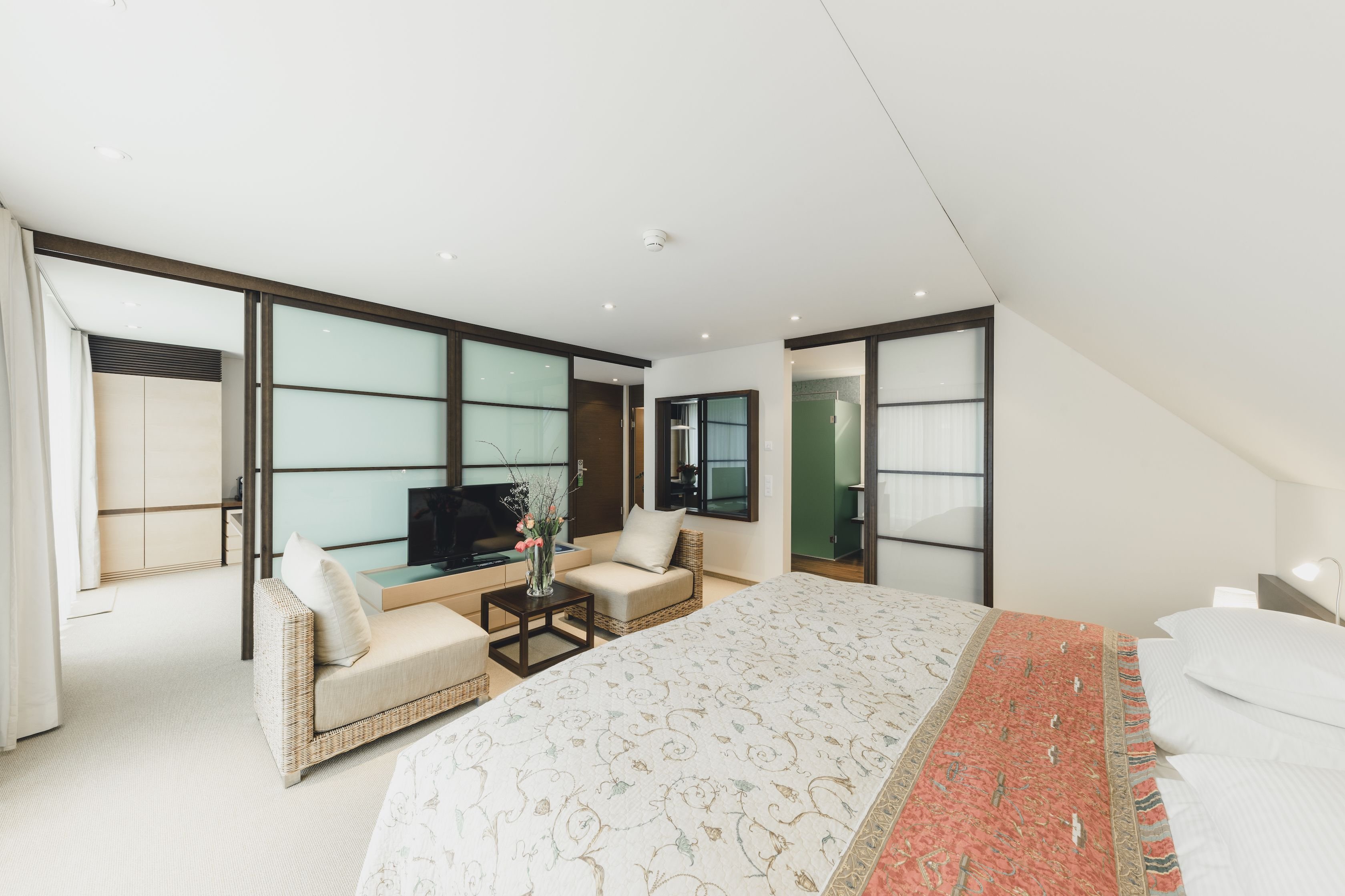 RESIDENCE HOTEL 7/38