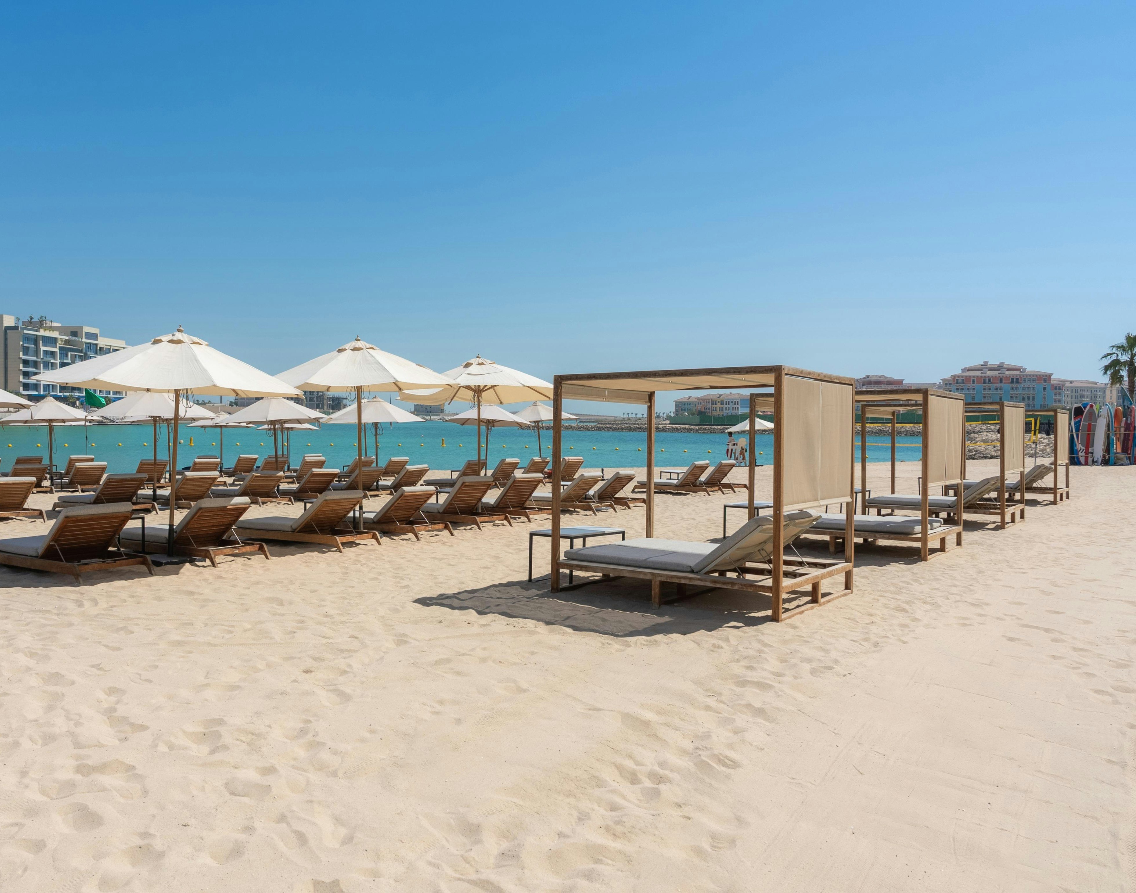 Hilton Doha The Pearl Residences 64/75