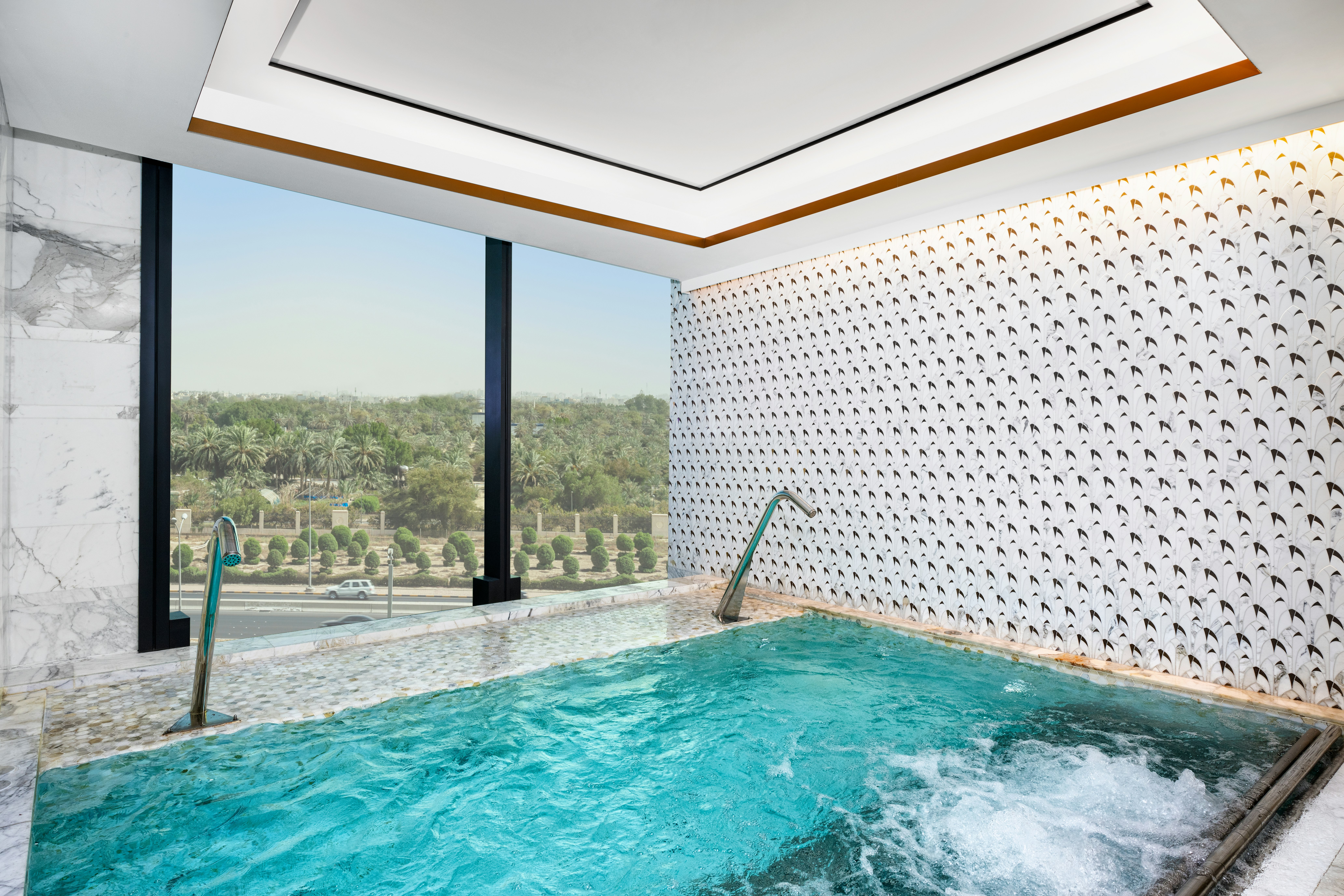 Waldorf Astoria Kuwait 38/81