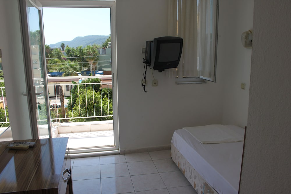 Unal Boutique Hotel 17/40