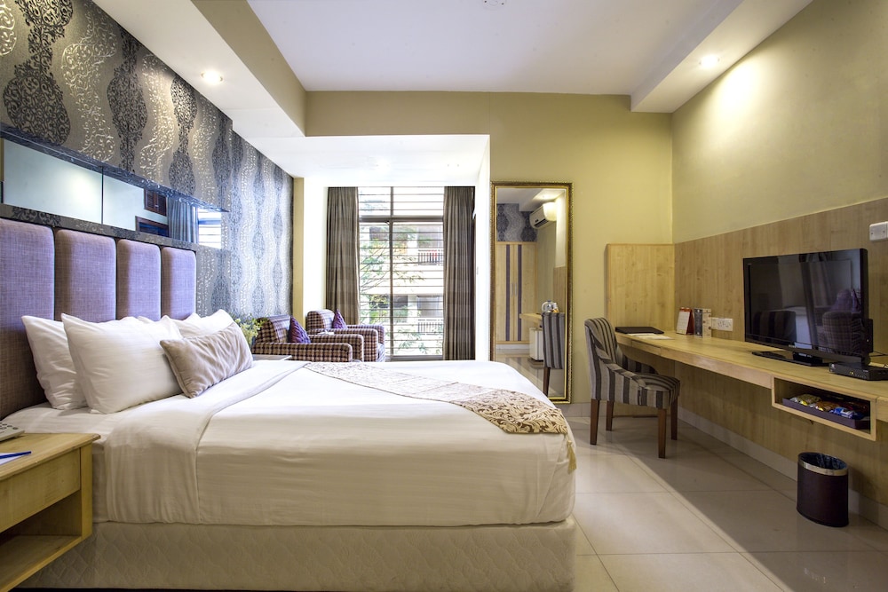 ASCOTT-THE RESIDENCE 54/74