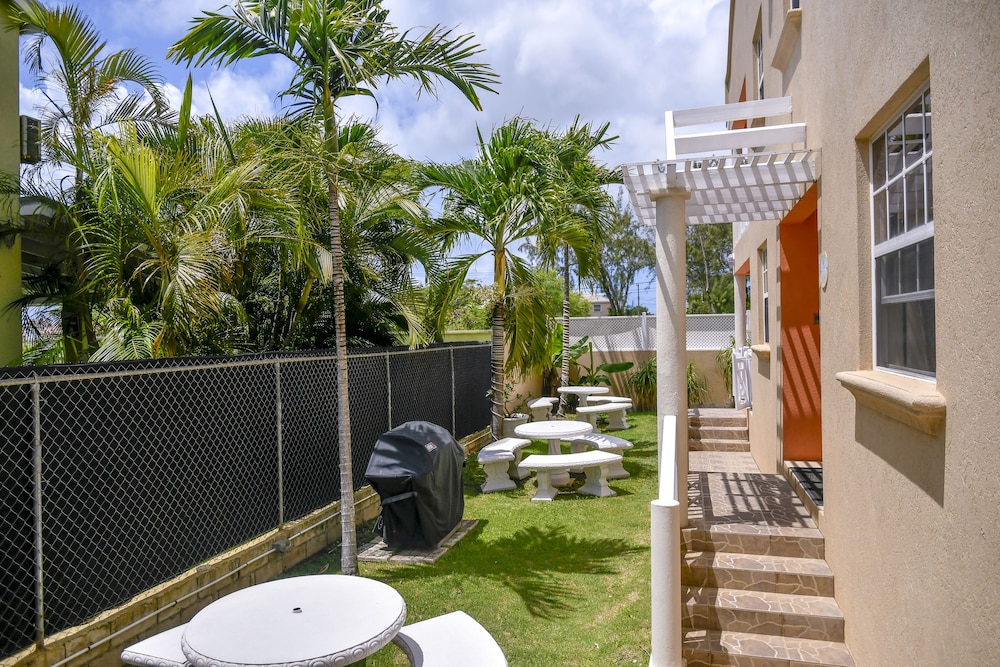 Best E Villas Providence 36/39