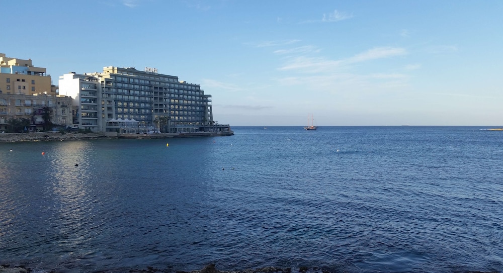 CAVALIERI ART HOTEL 39/46