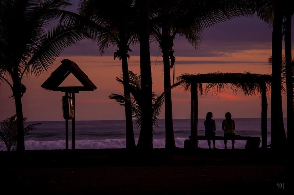 La Isla Hotel 24/35