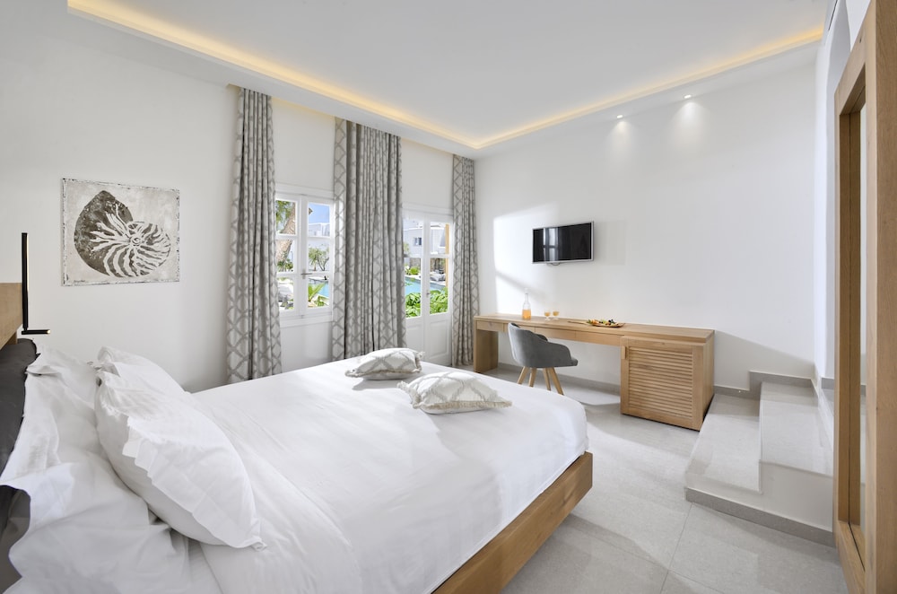 Petinos Hotel 15/34