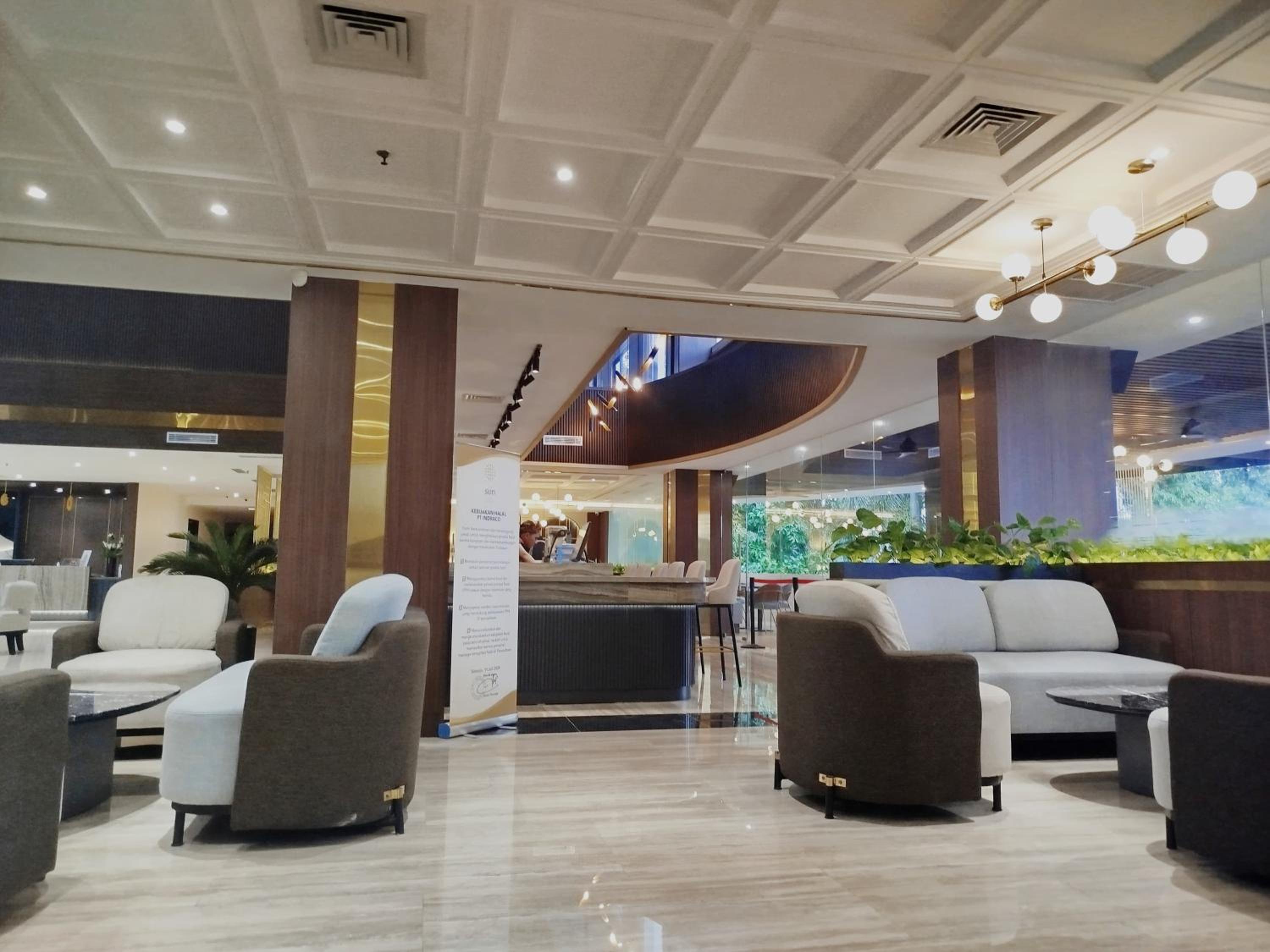 The Sun Hotel Sidoarjo 33/43