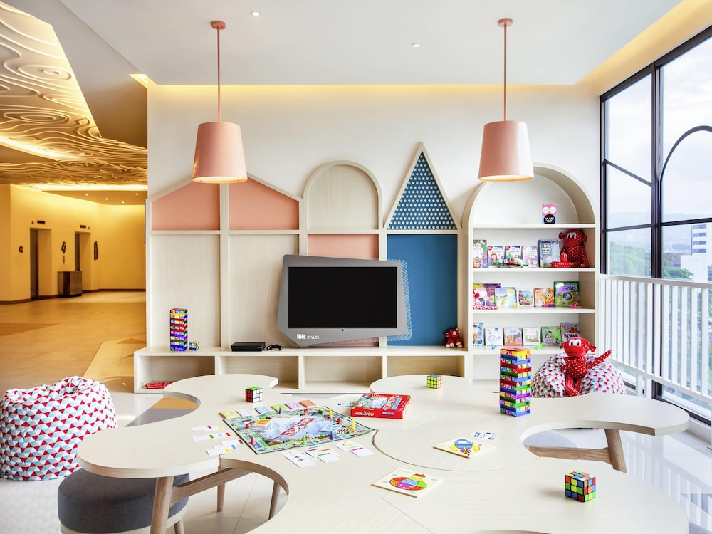 ibis Styles Bandung Grand Central 44/51