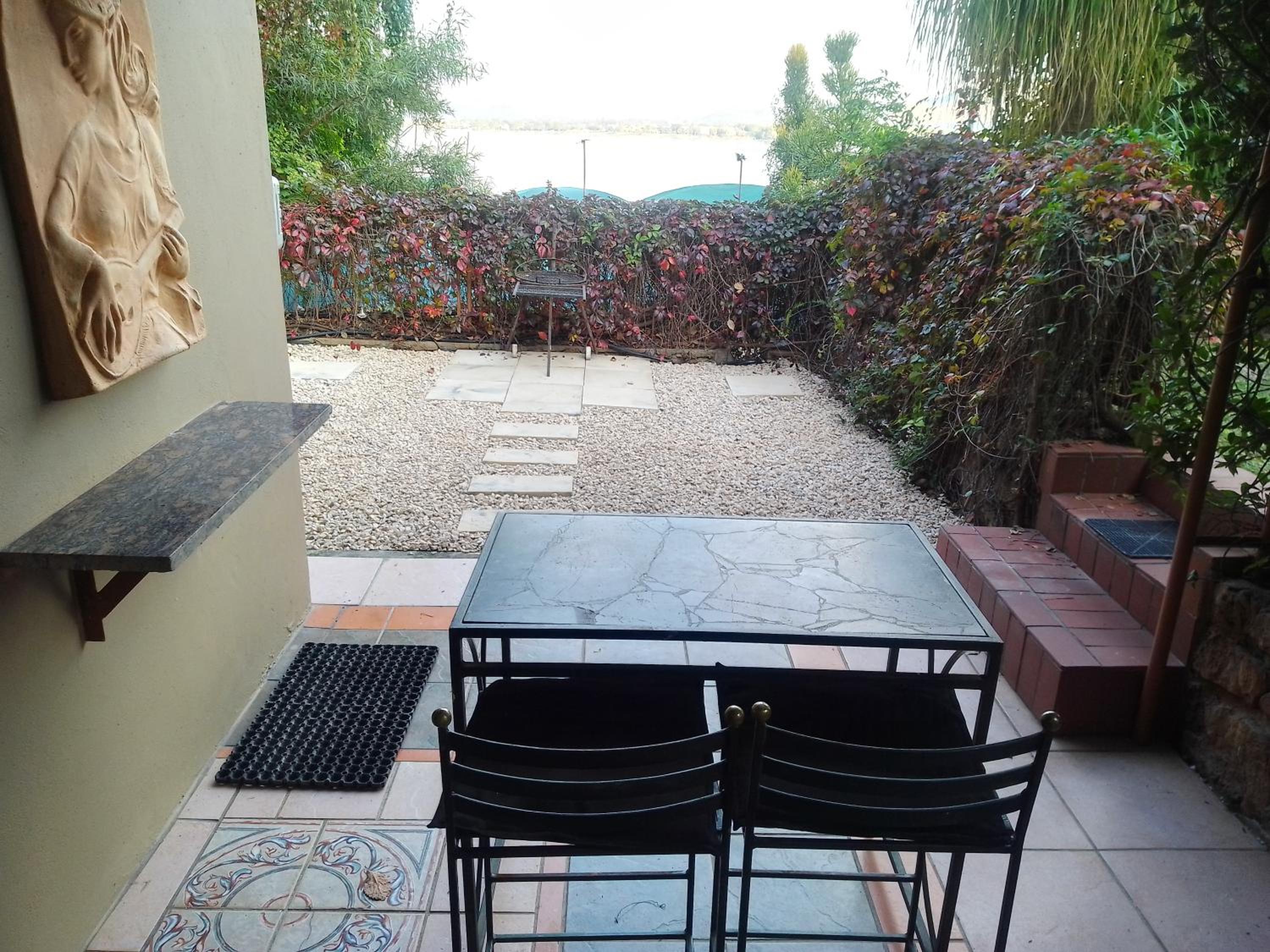 Marina views guesthouse 4/12